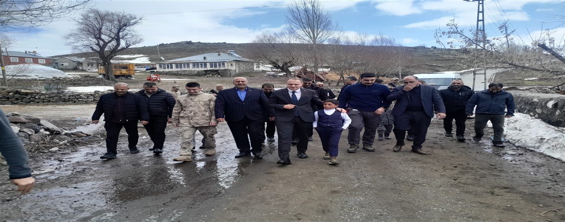 KAYMAKAM KOŞANSU SAHADA