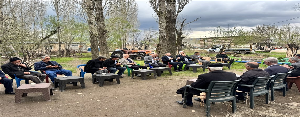 *Korkut Kaymakamı Orhan Ayaz’dan Arslangiray Ailesine Taziye Ziyareti*